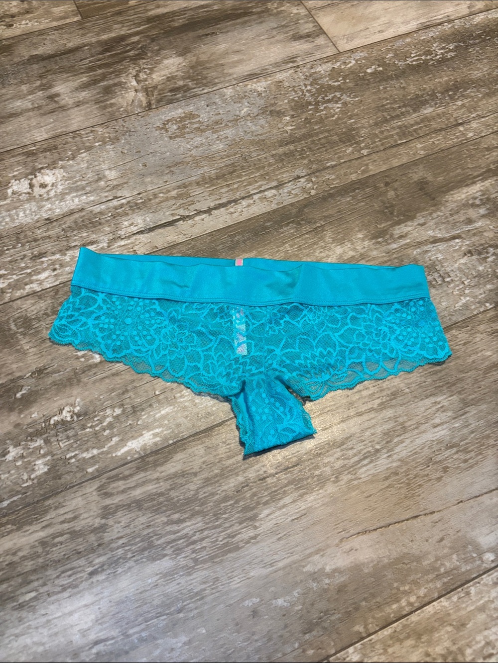 PINK Victoria's Secret Teal Lace cheekster medium nwot